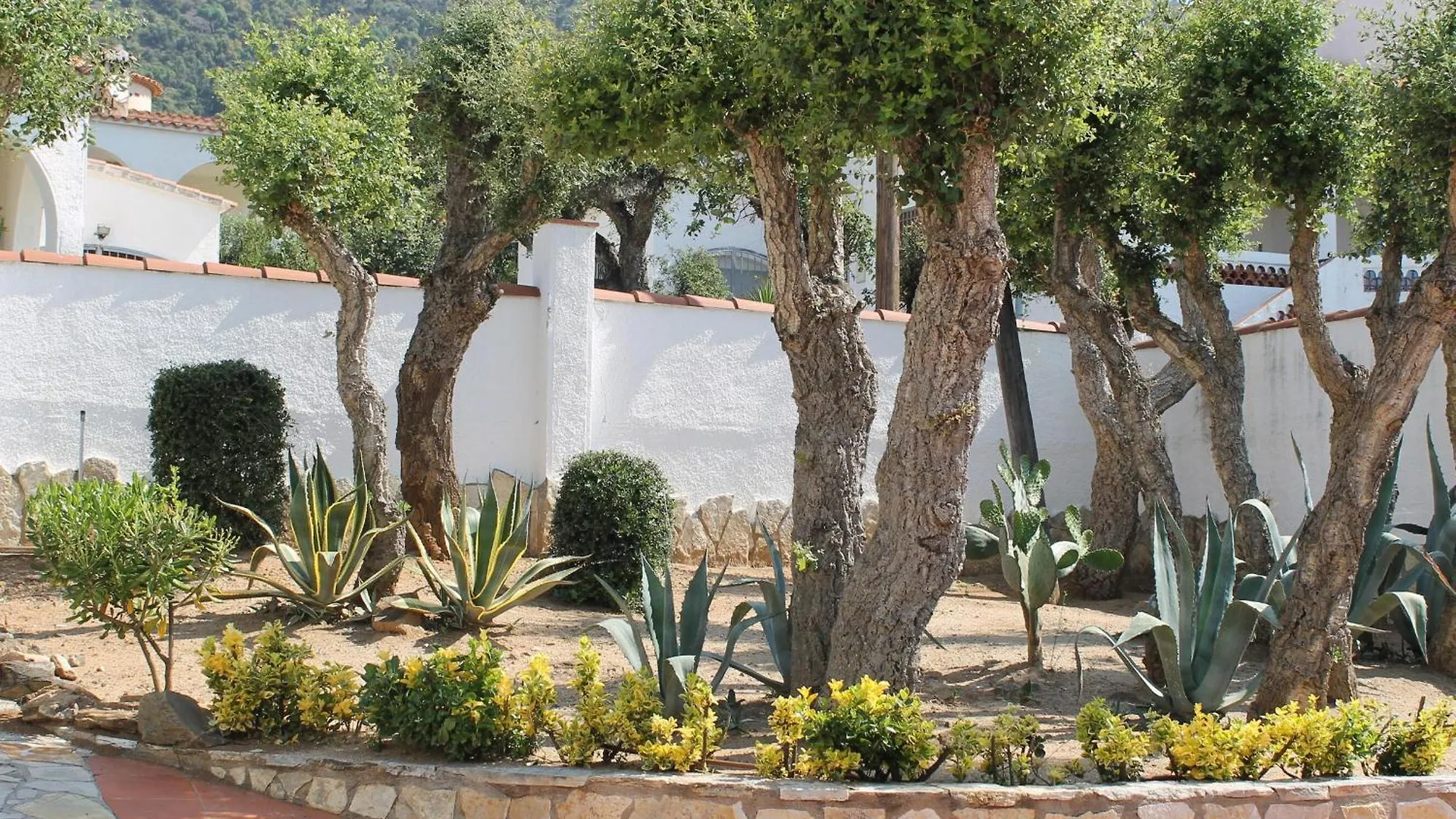Alquiler De Casa Con Piscina Y Vistas, Max.7 Personas, Roses - Es-366-14 España